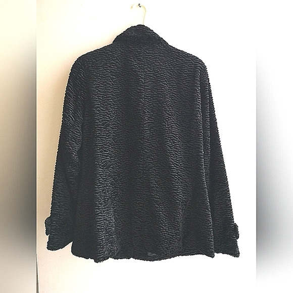 Simon Chang Coat - Picture 3 of 5